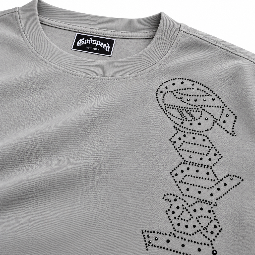 🩶 Camiseta Godspeed Vertical – Gris